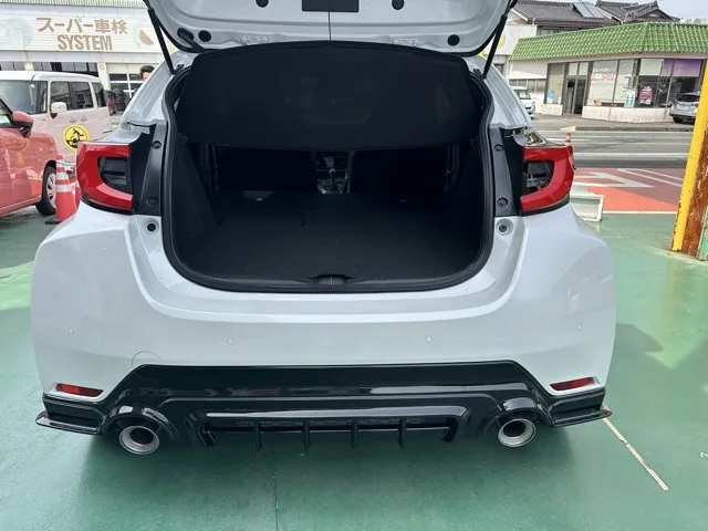 GRヤリス(トヨタ)RZ ハイパフォーマンス ４WD 6MT登録済未使用車 8