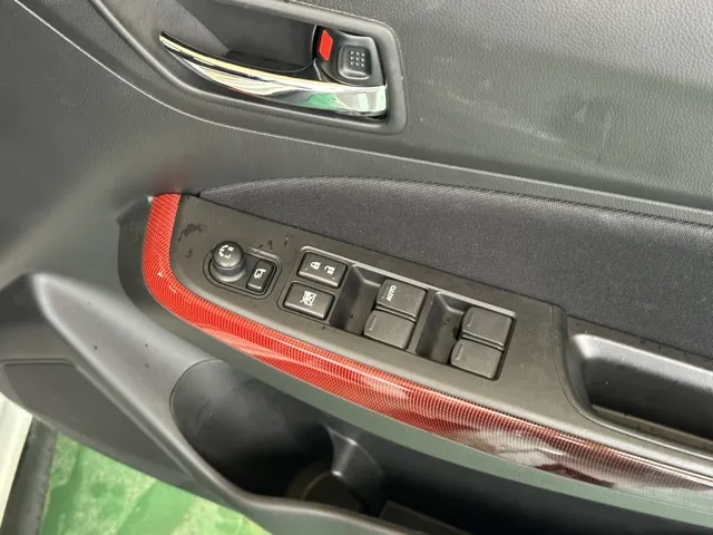 スイフト(スズキ)ベースグレード　セーフティパッケージ 全方位カメラ MT中古車 12