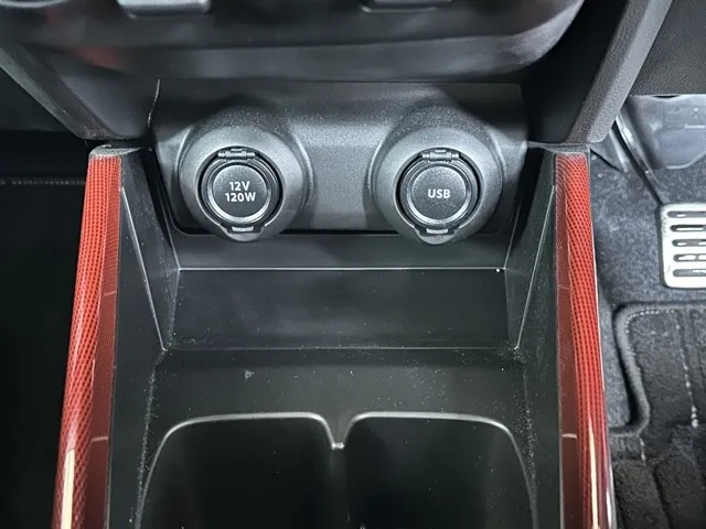 スイフト(スズキ)ベースグレード　セーフティパッケージ 全方位カメラ MT中古車 17