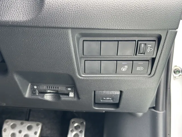 GRヤリス(トヨタ)RS AT中古車 14