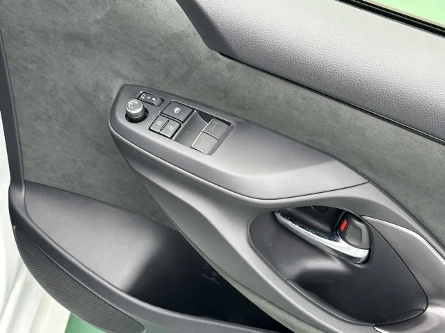 GRヤリス(トヨタ)RZ ハイパフォーマンス ４WD 6MT中古車 11