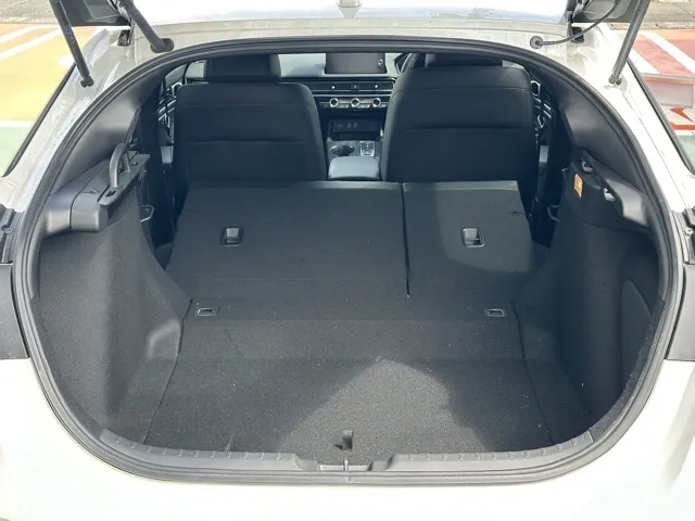 シビック(ホンダ)e：HEV中古車 9
