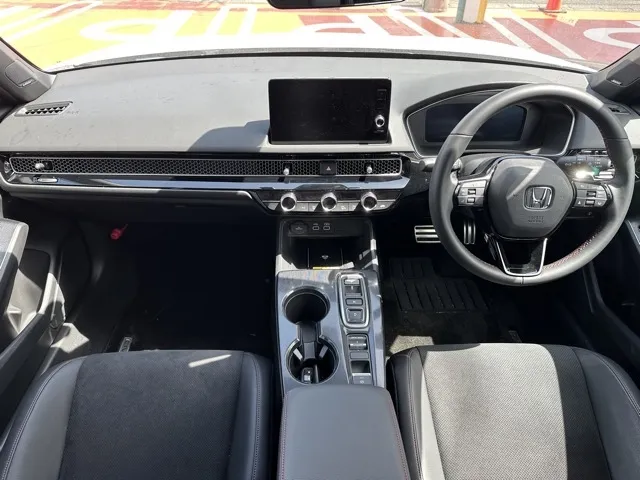 シビック(ホンダ)e：HEV中古車 5