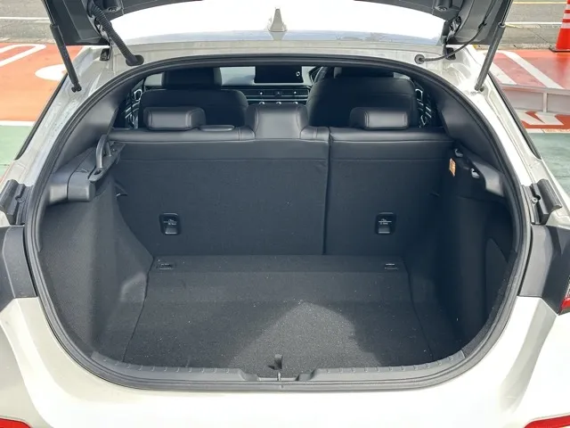 シビック(ホンダ)e：HEV中古車 8