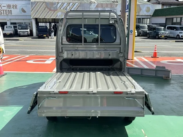 キャリートラック(スズキ)スーパーキャリイXリミテッド 4WD AT中古車 8