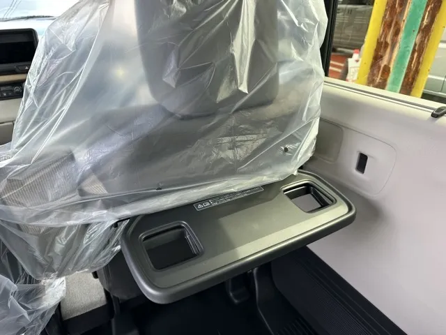 N-BOX(ホンダ)N-BOX コンフォートＰ届出済未使用車 8