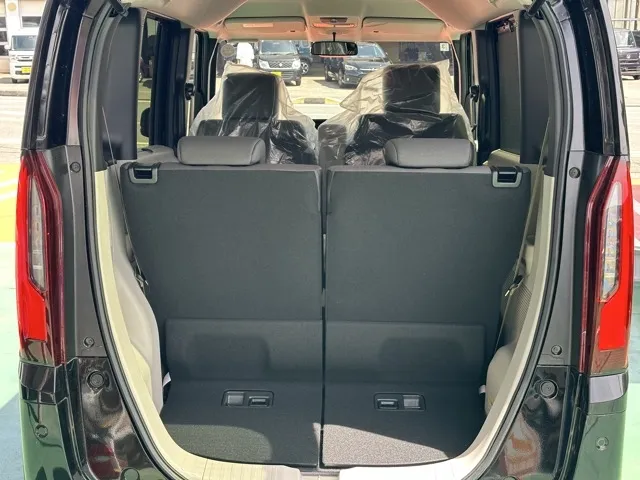 N-BOX(ホンダ)N-BOX届出済未使用車 8