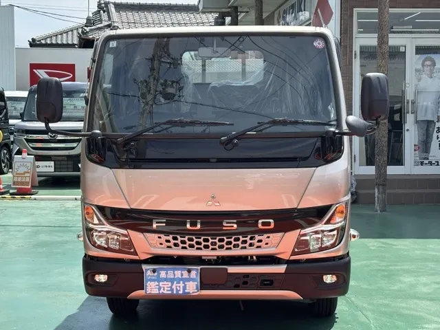 キャンター(三菱)全低床垂直ゲート 平ボディ 2ｔ 5MT登録済未使用車 29