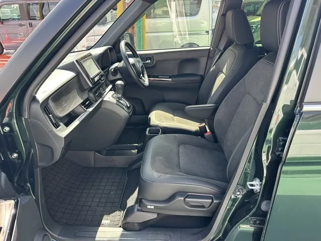 N-ONE(ホンダ)プレミアム中古車 3