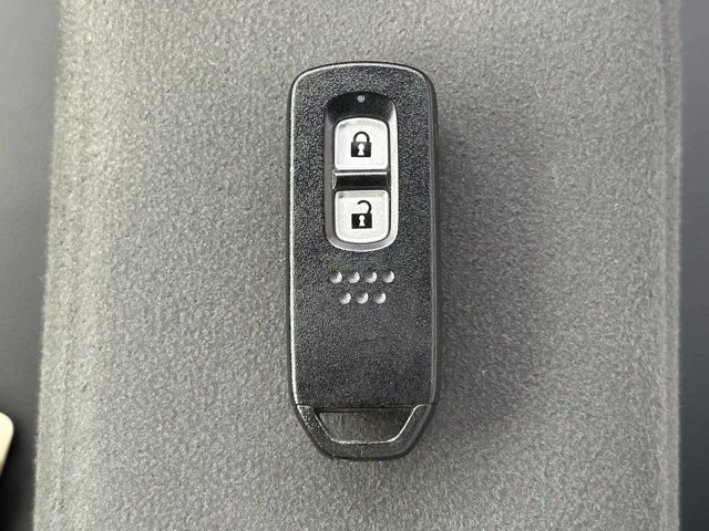 N-WGN(ホンダ)L スタイル+ビター LED中古車 23