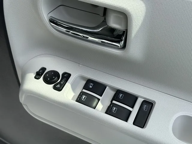 キャンバス(ダイハツ)ストライプスGターボ届出済未使用車 13