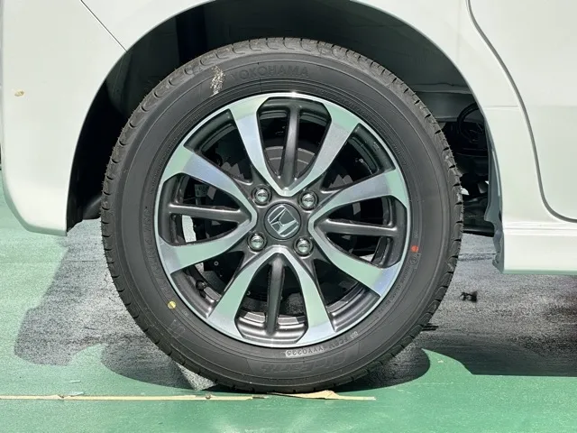 N-BOX(ホンダ)N-BOXカスタム届出済未使用車 12