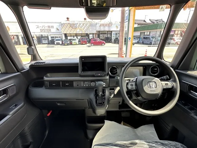 N-BOX(ホンダ)N-BOXカスタム届出済未使用車 5