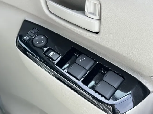 ルークス(ニッサン)X 中古車 12