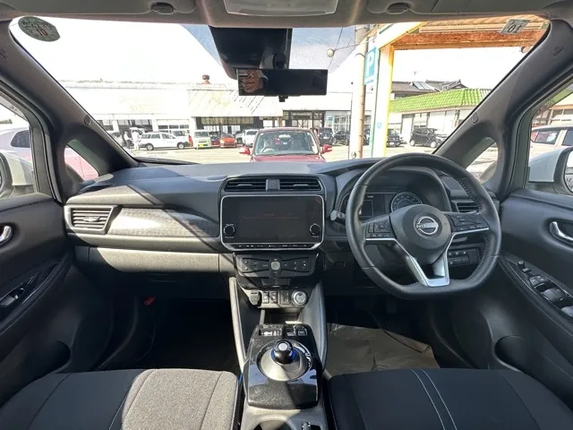 リーフ(ニッサン)Ｘ中古車 5