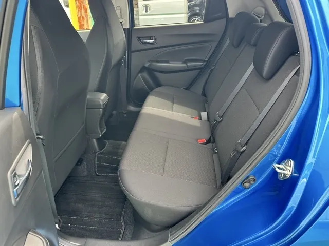 スイフト(スズキ)ベースグレード　セーフティパッケージ 全方位カメラ AT中古車 4