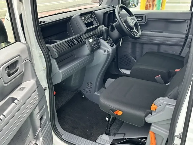 N-VAN(ホンダ)Gタイプ AT中古車 3