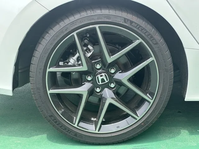 シビック(ホンダ)e：HEV中古車 10