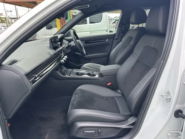シビック(ホンダ)e：HEV中古車 3