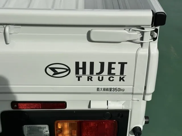 ハイゼット(ダイハツ)スタンダード AT 4WD新車見本展示無 4