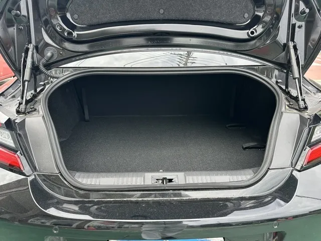 GR86(トヨタ)RZ 6MT登録済未使用車 7
