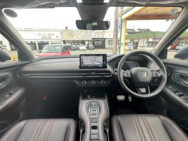 ZR-V(ホンダ)e：HEV Z BSI 後退出庫サポートレス中古車 5