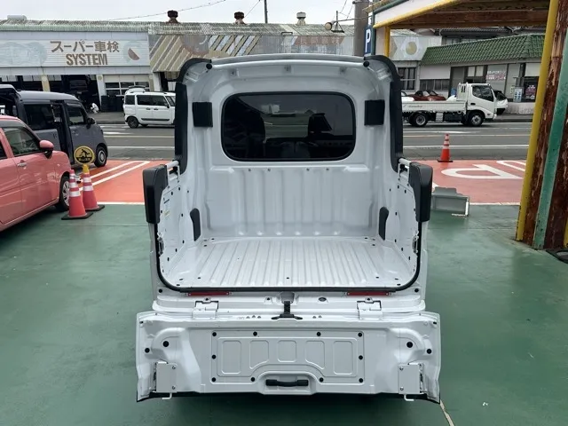 アトレー(ダイハツ)デッキバン AT 4WD届出済未使用車 13