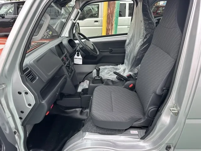 キャリートラック(スズキ)スーパーキャリイX 4WD MT届出済未使用車 3