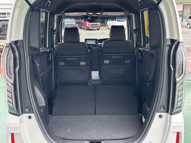 N-BOX(ホンダ)Ｌターボ中古車 11