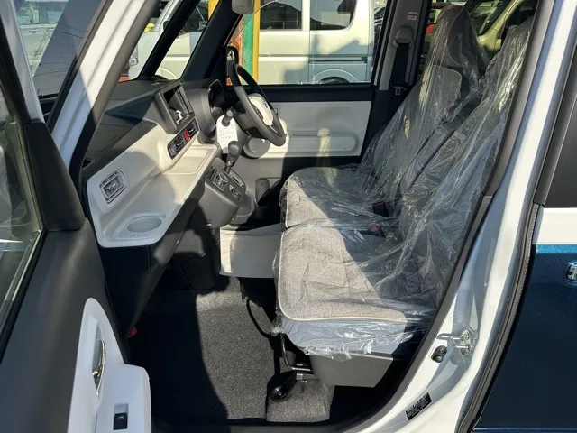 キャンバス(ダイハツ)ストライプスG 純正ドアバイザー届出済未使用車 3