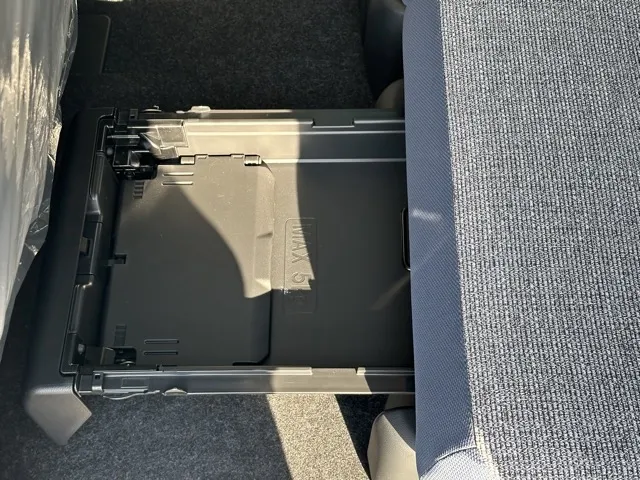 キャンバス(ダイハツ)ストライプスG 純正ドアバイザー届出済未使用車 5