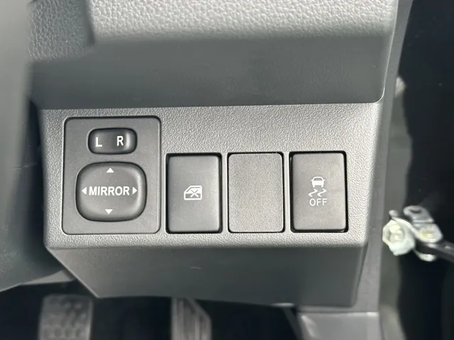 コペン(ダイハツ)トヨタ GRスポーツ MT中古車 10