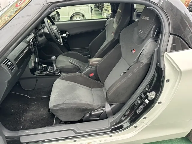 コペン(ダイハツ)トヨタ GRスポーツ MT中古車 3