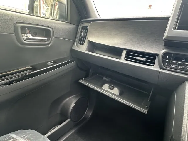 N-ONE(ホンダ)ＲＳ ＡＴ届出済未使用車 21
