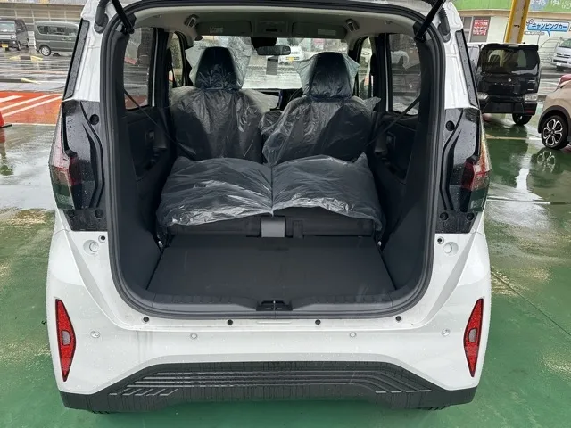 サクラ(ニッサン)X届出済未使用車 8