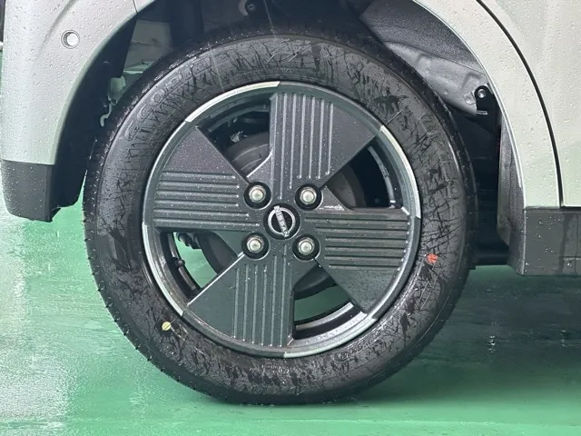 サクラ(ニッサン)X届出済未使用車 11
