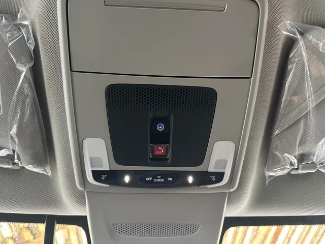 ZR-V(ホンダ)e：HEV Z ４ＷＤ 中古車 25