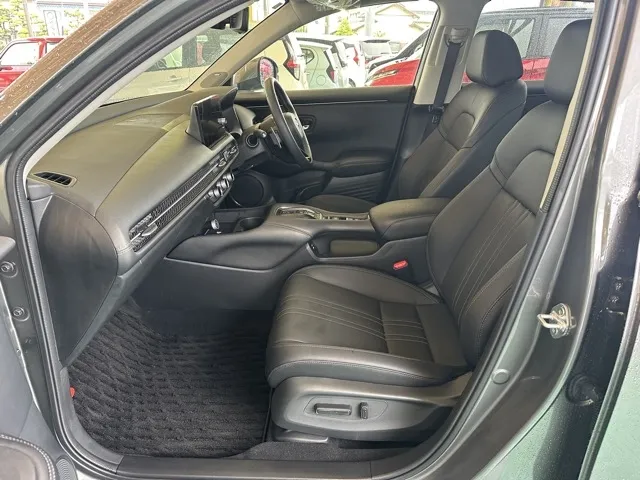 ZR-V(ホンダ)e：HEV Z ４ＷＤ 中古車 3