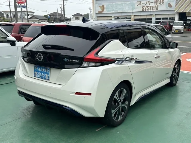 リーフ(ニッサン)Ｘ中古車 11