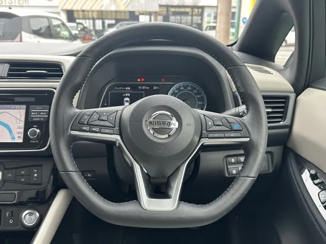 リーフ(ニッサン)Ｘ中古車 6