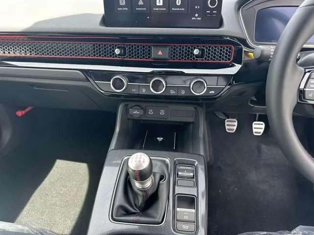 シビック(ホンダ)RS 6MT中古車 16