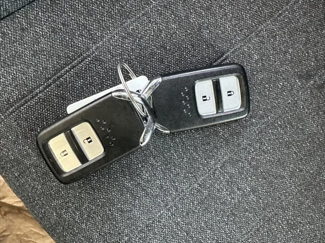 フィット(ホンダ)HOME（ホーム）中古車 13