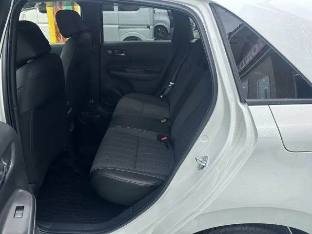 フィット(ホンダ)HOME（ホーム）中古車 4