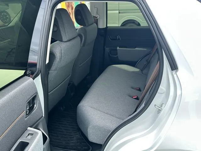 HONDAe(ホンダ)アドバンス中古車 4