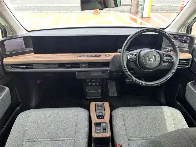 HONDAe(ホンダ)アドバンス中古車 5