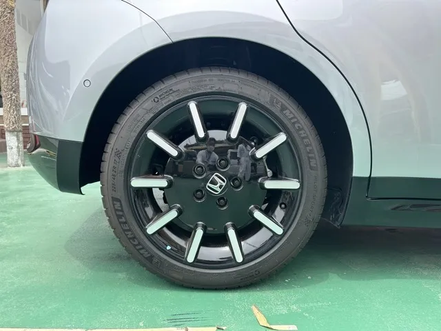 HONDAe(ホンダ)アドバンス中古車 10