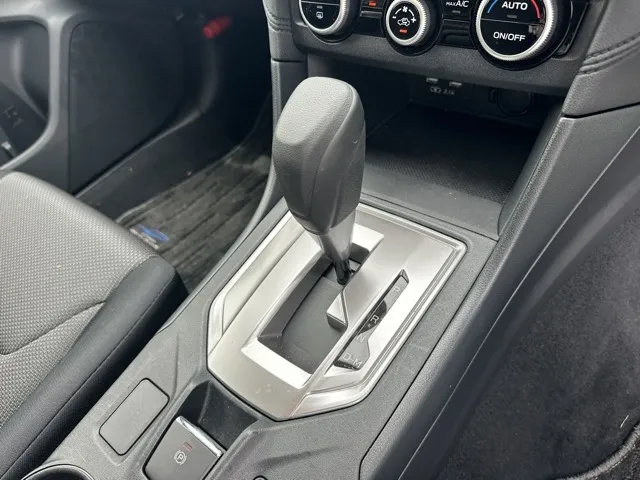 インプレッサ(スバル)1.6I-Lアイサイト中古車 19