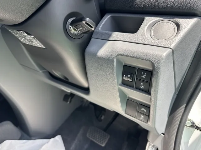 N-VAN(ホンダ)Gタイプ AT届出済未使用車 11