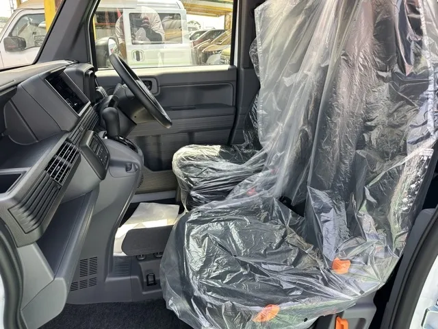 N-VAN(ホンダ)Gタイプ AT届出済未使用車 3