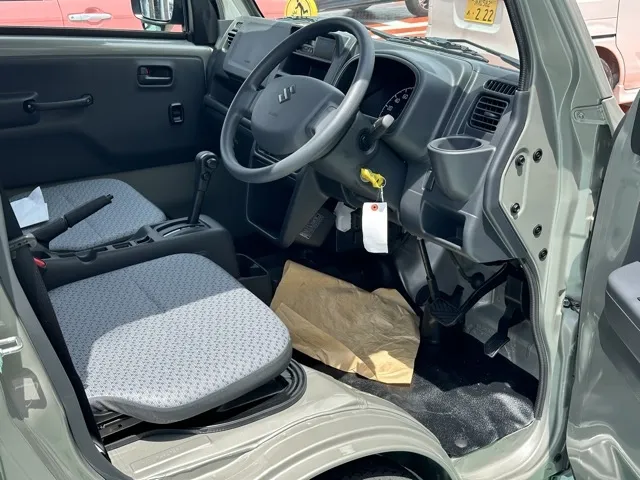 キャリートラック(スズキ)KC セーフティサポート 4ＷＤ AT届出済未使用車 11